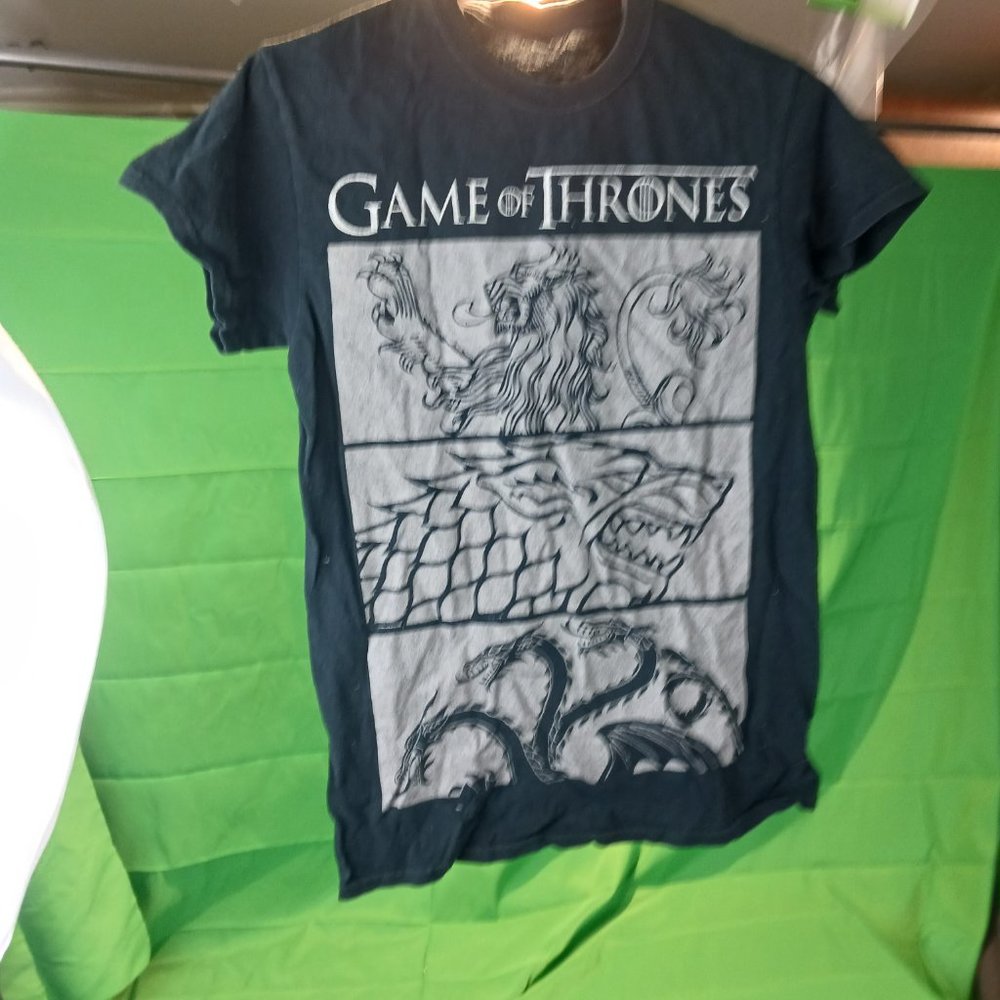S game of thrones tee t-shirt used